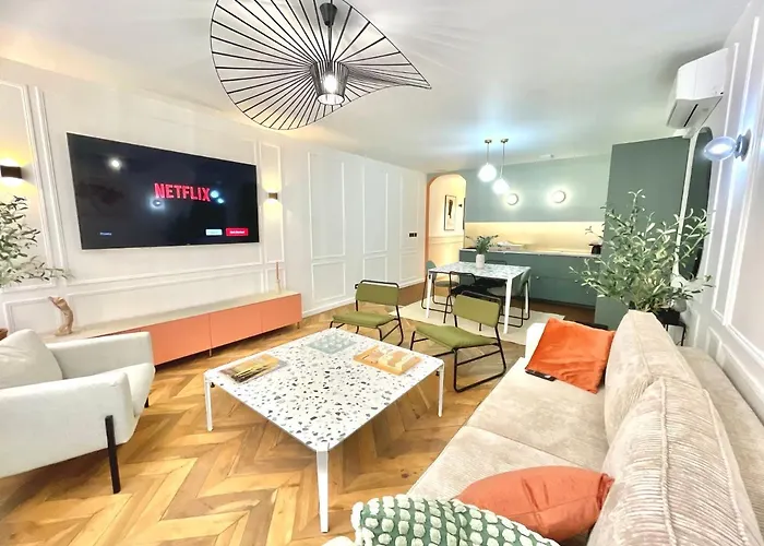 Apartament Les 3 Arches - *